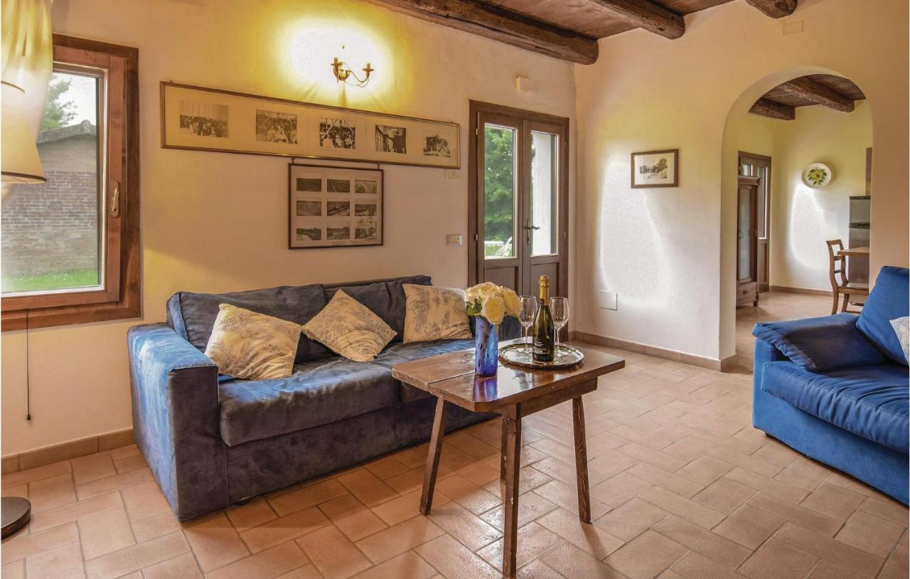 2 Bedroom Awesome Home In Taglio Di Po Ro Porto Viro Dış mekan fotoğraf